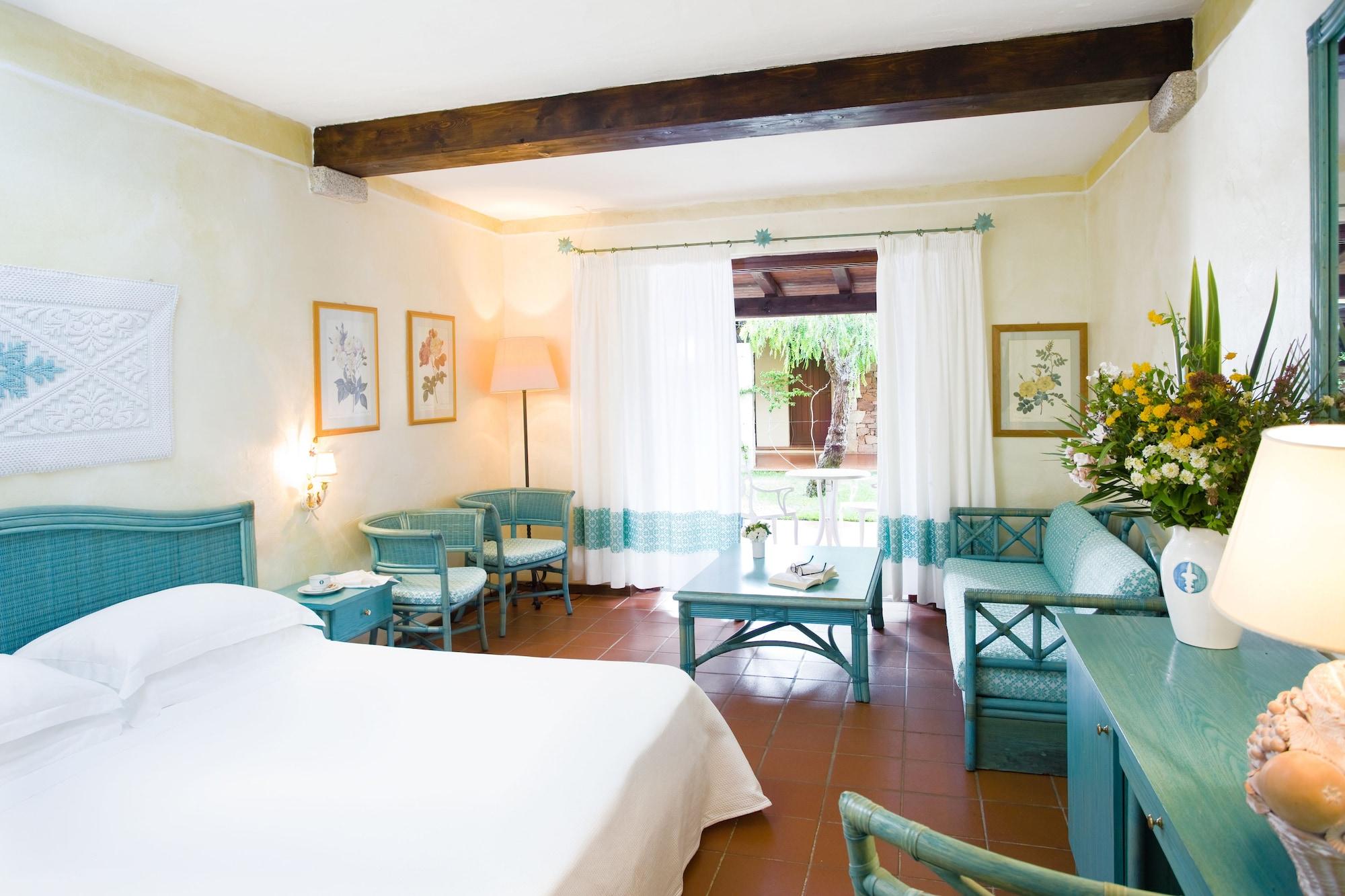 Hotel Due Lune Puntaldia & Golf 5*